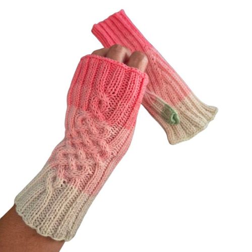 BloomTwist - Fingerless Knitted Gloves