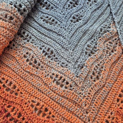 Horgolt Kendő - Goldie - színátmenetes