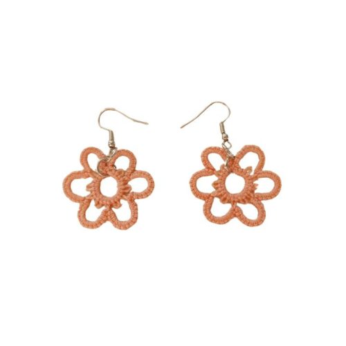 Daisy - Tatted Flower Earring - Medium