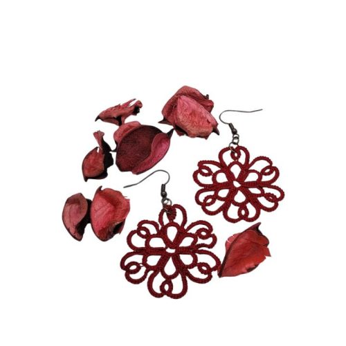 Brooke - Six-petaled heart flower - tatted lace earrings - burgundy